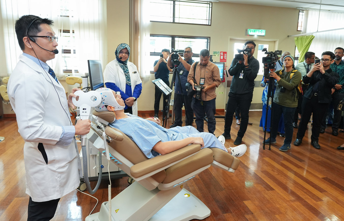 Democratising Health Care