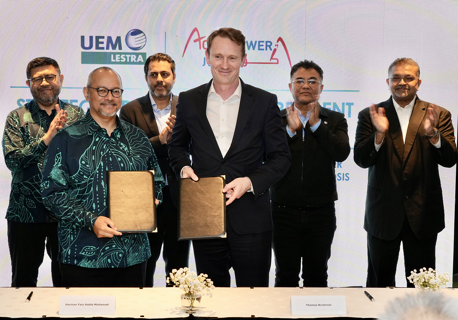 UEM Lestra, ACWA Power Signs Partnership Agreement